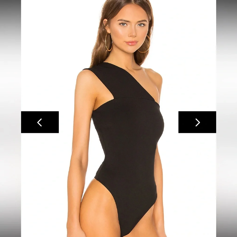 Superdown one shoulder bodysuit, like new worn once xs - Picture 3 of 7